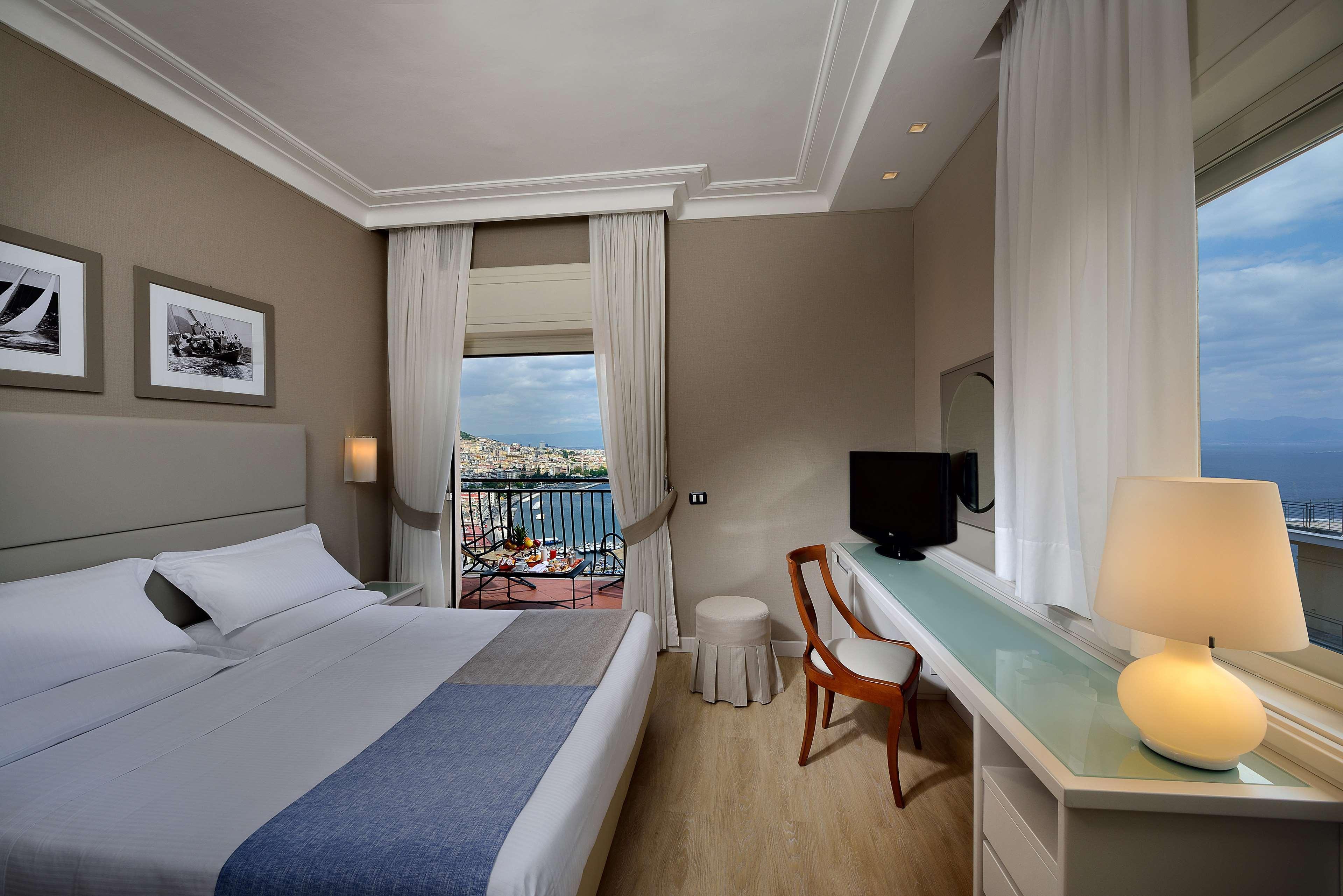BW Signature Collection Hotel Paradiso نابولي المظهر الخارجي الصورة