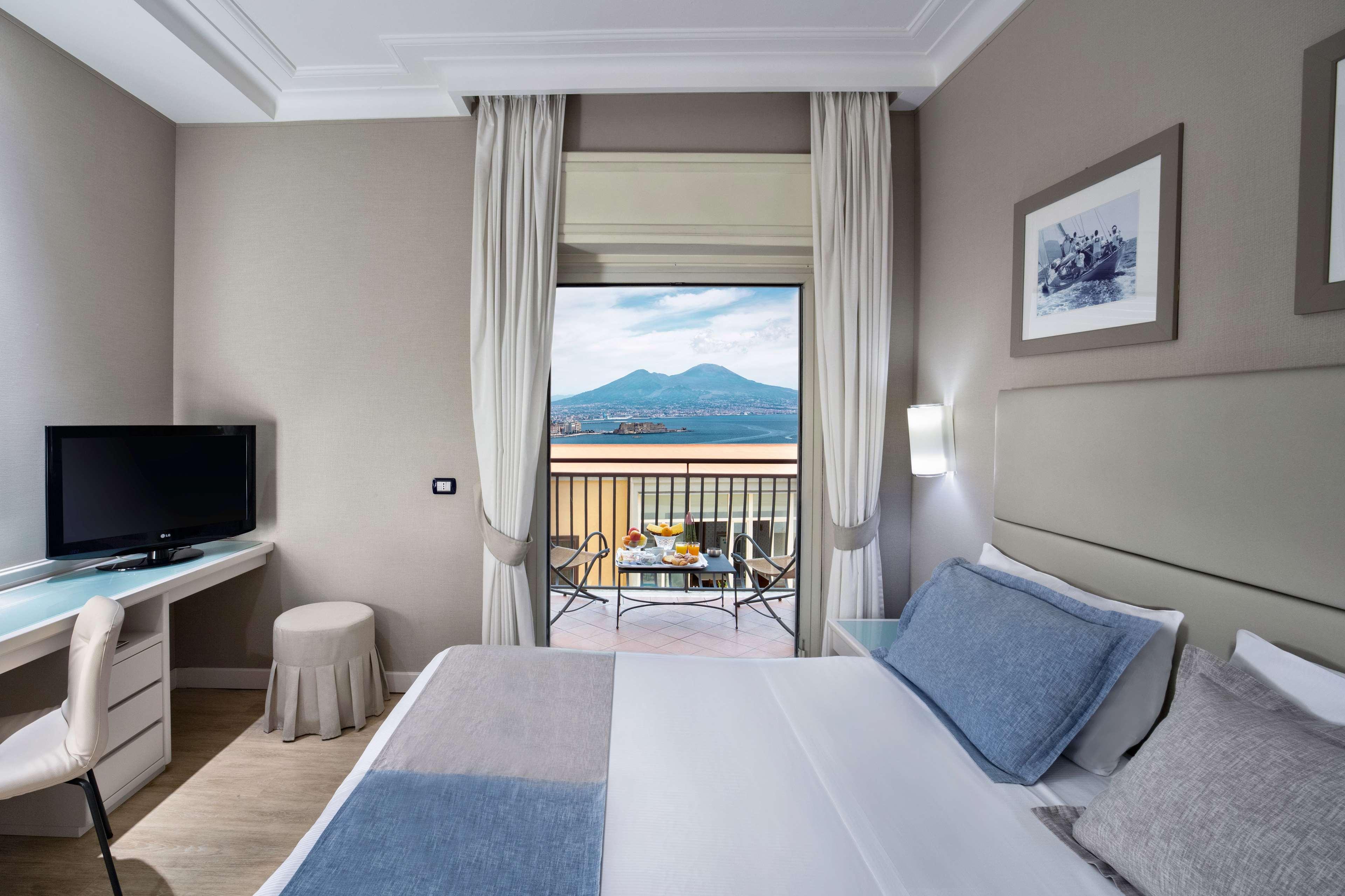 BW Signature Collection Hotel Paradiso نابولي المظهر الخارجي الصورة